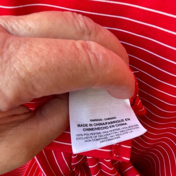Nike Golf size L red & whit striped Dri-fit shirt. - Picture 3 of 6